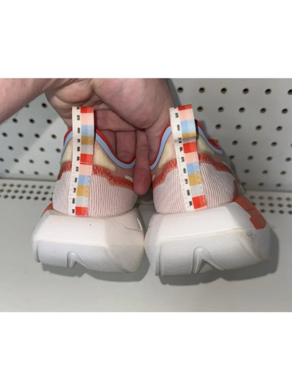 Nike Vista Lite SE Womens Athletic Shoes Sneakers Size 10 White Orange Blue